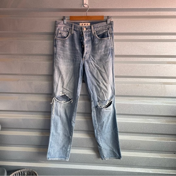 AMO Denim - AMO Harlow Distressed Jeans in New Retro